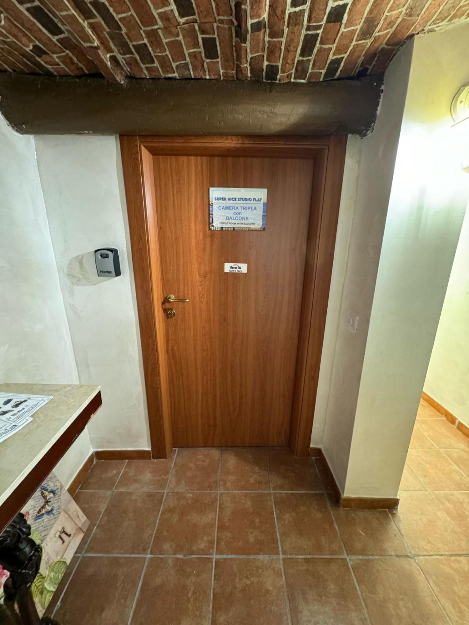 Guest house Super Flat